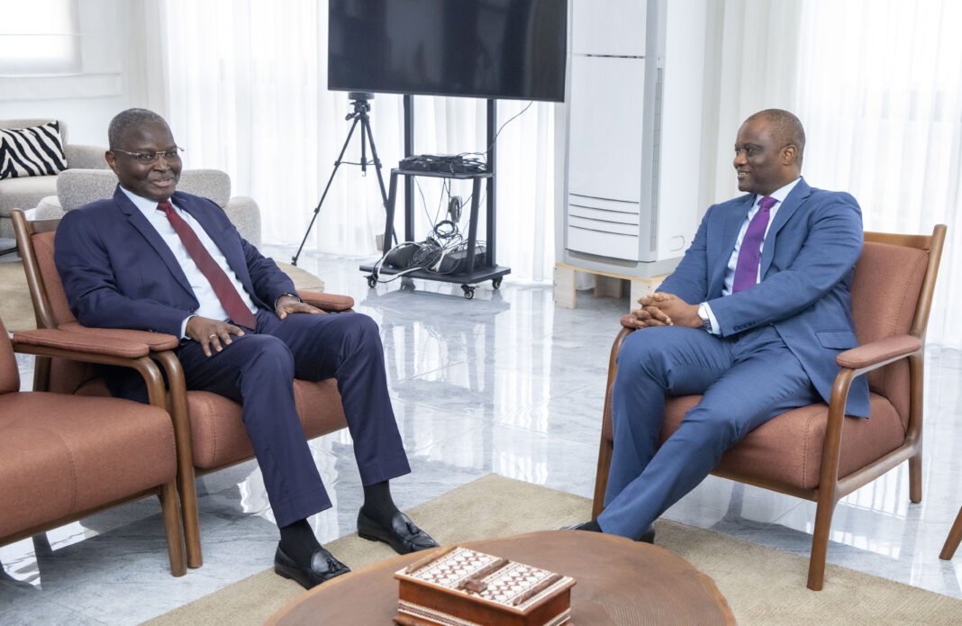 Sénégal : Le président de la Commission de l’UEMOA reçu par le ministre de l’Économie, Abdourahmane Sarr