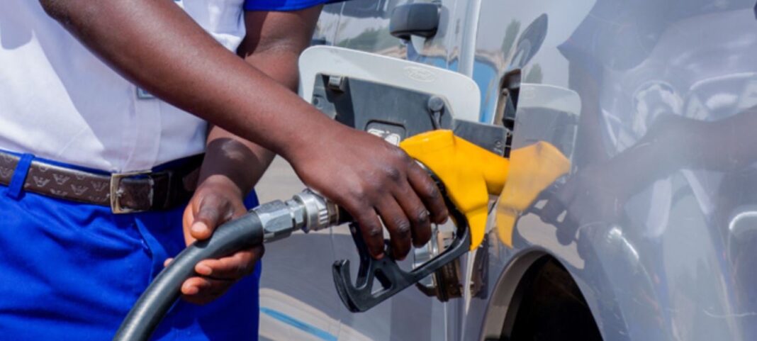 SÉNÉGAL: Le Gouvernement revoit à la hausse les prix de l’essence et du gasoil SÉNÉGAL: Le Gouvernement revoit à la hausse les prix de l’essence et du gasoil