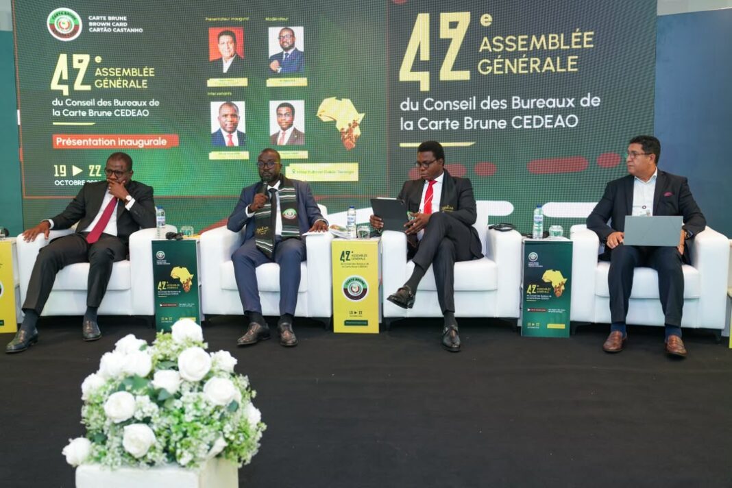 Carte Brune CEDEAO : la réforme du système au menu de l’Assemblée générale Carte Brune CEDEAO : la réforme du système au menu de l’Assemblée générale