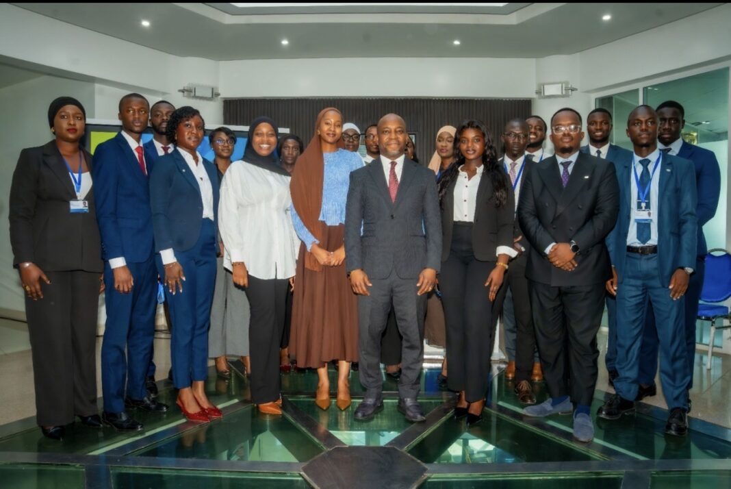 Jeunes talents : Ecobank Sénégal prépare sa nouvelle génération de leaders Jeunes talents : Ecobank Sénégal prépare sa nouvelle génération de leaders